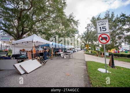 Ormond Beach, FL, USA - 18. November 2023: Foto der 150 km langen Superszene in den Rockefeller Gardens Stockfoto