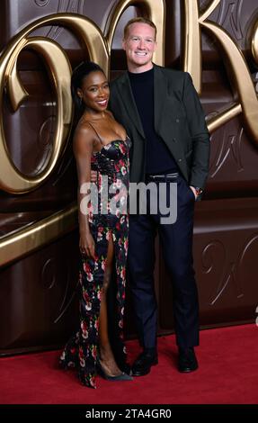 London, Großbritannien. November 2023. Vanessa James und Greg Rutherford kommen an der Wonka World Premiere in der Royal Festival Hall in London an. Quelle: Doug Peters/EMPICS/Alamy Live News Stockfoto