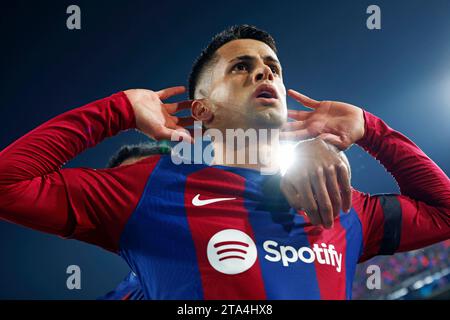 Barcelona, Spanien. Quelle: D. 28. November 2023. Joao Cancelo (Barcelona) Fußball/Fußball: UEFA Champions League Gruppe H Spiel zwischen dem FC Barcelona 2-1 FC Porto bei den Estadi Olimpic Lluis Companys in Barcelona, Spanien. Quelle: D .Nakashima/AFLO/Alamy Live News Stockfoto