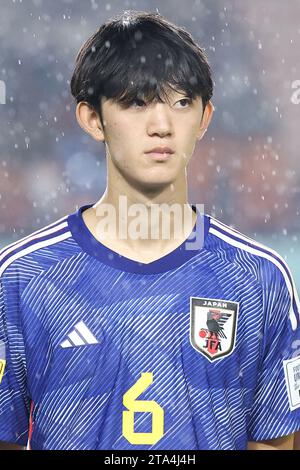 Bandung, Indonesien. November 2023. Der Japaner Joi Yamamoto vor dem Gruppenspiel der FIFA U-17-Weltmeisterschaft Indonesien 2023 gegen Japan 1-3 Argentinien im Si Jalak Harupat Stadium in Bandung, Indonesien, 14. November 2023. Quelle: AFLO/Alamy Live News Stockfoto