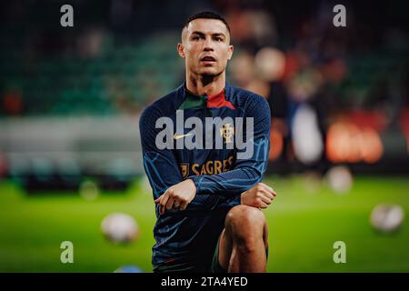 Cristiano Ronaldo während des warm-up vor dem Qualifikationsspiel zur UEFA Euro 2024 zwischen den Nationalmannschaften Portugal und Island, Estadio Jose Alvalade, Lissabon Stockfoto