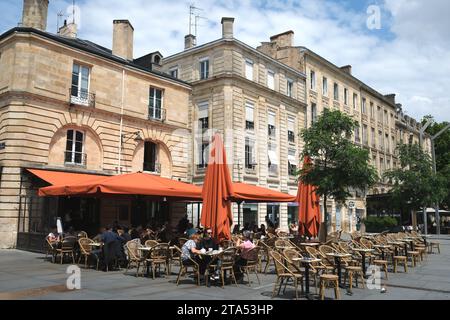 Straßencafé in Bordeaux Frankreich Stockfoto