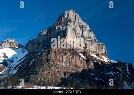 Pinnacle Mountain aus Lärche Valley, Banff Nationalpark, Alberta, Kanada Stockfoto