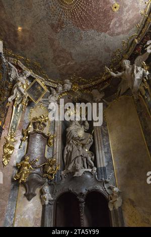 Innendekoration der Assam-Kirche im spätbarocken Stil Stockfoto