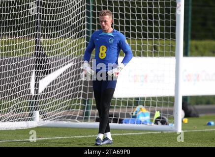 Jordan Pickford aus England und Everton. - England Training & Press Conference, England gegen Italien, UEFA-Qualifikationsspiele für Europa, Tottenham Hotspur Training Ground, London, UK - 16. Oktober 2023. Nur redaktionelle Verwendung – es gelten Einschränkungen für DataCo Stockfoto