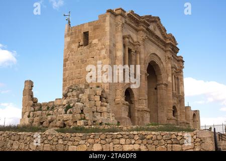 Jerash, Hadrianbogen (129-130 n. Chr.). Jordanien. Stockfoto