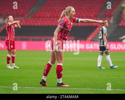 Bristol, Großbritannien. November 2023. Ashton Gate Stadium Manchester United Frauen treten im Ashton Gate Stadium, Bristol, Vereinigtes Königreich gegen Bristol City Women auf, was zu einem 2-0 Sieg gegen Manchester am 26/11/2023 führte Veronica Iweanya/SPP (Veronica Iweanya/SPP) Credit: SPP Sport Press Photo. /Alamy Live News Stockfoto