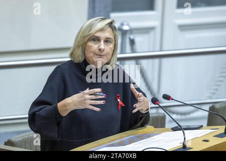 Brüssel, Belgien November 2023. Flämische Sozialministerin Hilde Crevits, Bild auf einer Plenartagung des flämischen Parlaments am Mittwoch, den 29. November 2023 in Brüssel. BELGA FOTO NICOLAS MAETERLINCK Credit: Belga News Agency/Alamy Live News Stockfoto