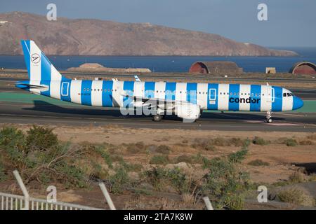 Airbus A321-211 de la aerolínea Condor con colores special Stockfoto