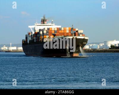 Containerschiff, Le Havre, Normandie, Frankreich Stockfoto