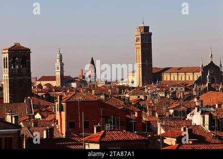 Architektur, Venedig, Dach, Panorama, Blick über Dächer Venedigs Stockfoto