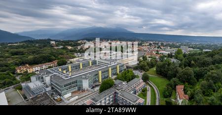 Ivrea, Italien - 20. August 2023, neue ICO IV-Büros und Forschungszentrum in der UNESCO-geschützten Industriestadt Olivetti Stockfoto