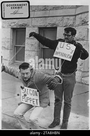 Demonstranten im Vietnamkrieg. 1967. Wichita, Kans Stockfoto