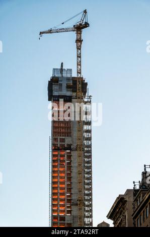 Die Bauarbeiten am Super High an der 262 5th Ave. In Nomad, 2023, New York City, USA, werden fortgesetzt Stockfoto