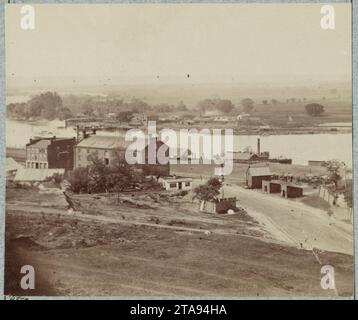 Blick auf Rocketts und die Südseite des James River vom Libby Hill Stockfoto