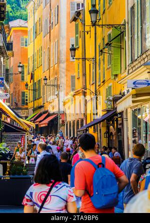 Menschen in Nizza, Frankreich Stockfoto