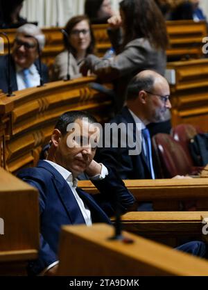 Lissabon, 11/29/2023 - Plenum der Versammlung der Republik - Abstimmung über den endgültigen Staatshaushalt 2024. João Galamba Stockfoto