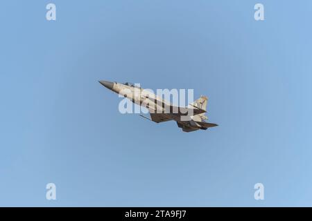 JF-17 Thunder auf der Dubai Air Show 2023 in Dubai, VAE Stockfoto