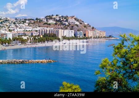 Playa de la Caletilla in Almunecar, Andalusien, Spanien Stockfoto