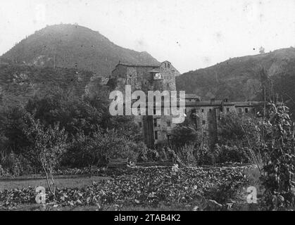 Vista General de Sant Salvador de la Vedella Stockfoto