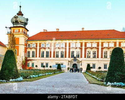 Das Schloss Lubomirski in Lancut ist eines der bedeutendsten Palast- und Parkensembles Polens, eine wahre Schatzkammer der nationalen Geschichte und Kultur. Stockfoto