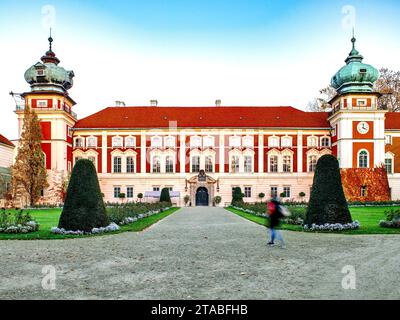 Das Schloss Lubomirski in Lancut ist eines der bedeutendsten Palast- und Parkensembles Polens, eine wahre Schatzkammer der nationalen Geschichte und Kultur. Stockfoto