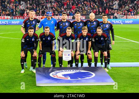 München, Deutschland. November 2023. Das Startelf des FC Kopenhagen für das UEFA Champions League-Spiel zwischen Bayern München und dem FC Kopenhagen in der Allianz Arena in München. (Foto: Gonzales Photo/Alamy Live News Stockfoto