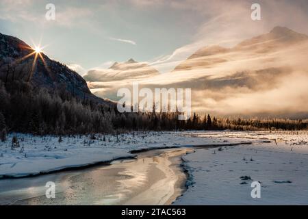 Eagle River Valley bei Sonnenaufgang, Chugach State Park, Alaska Stockfoto