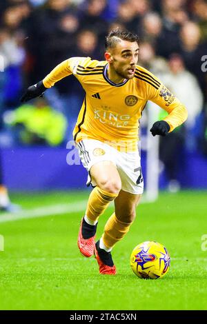 Sheffield, Großbritannien. November 2023 30. Yunus Akgun aus Leicester City während des Sheffield Wednesday FC gegen Leicester City FC SKY Bet EFL Championship Match im Hillsborough Stadium, Sheffield, England, Großbritannien am 29. November 2023 Credit: Every Second Media/Alamy Live News Stockfoto