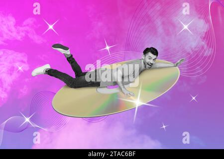 Collage 3D Pinup Pop Retro-Skizzenbild des funky sorglosen Guy fliegt veraltete Scheibe isoliert rosa violett violett violett Farbe Hintergrund Stockfoto