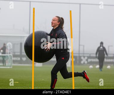 Tubize, Belgien. November 2023 30. Sari Kees aus Belgien, die während des Trainings der belgischen Frauennationalmannschaft vor dem Fußballspiel zwischen den belgischen Nationalmannschaften, den Red Flames, und Schottland für die UEFA Women's Nations League in der Gruppe A1 am Donnerstag, den 30. November 2023 in Proximus Basecamp gezeigt wurde. FOTO: SEVIL OKTEM | Credit: Sportpix/Alamy Live News Stockfoto