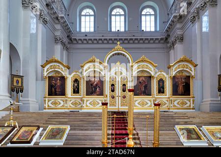 St. Petersburg, Russland. Smolny Kloster oder Smolny Kloster der Auferstehung ist auf Ploschad Rastrelli entfernt, am Ufer des Flusses Neva in St. P Stockfoto