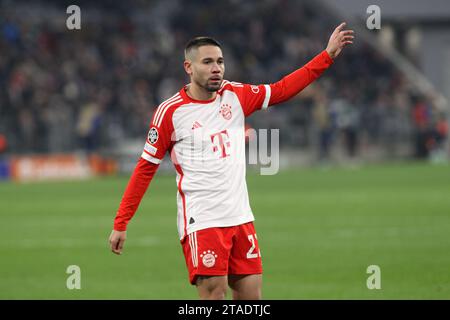 München, Deutschland. November 2023. MÜNCHEN, Deutschland 29. 22. November 2023; 22. Raphael GUERREIRO, während des Fußball Champions League Spiels zwischen FC Bayern und FC KOPENHAGEN in München in der Allianz Arena am Mittwoch, 29. November. - Das Bild ist für die Presse bestimmt; Foto von Arthur THILL/ATP Images (THILL Arthur/ATP/SPP) Credit: SPP Sport Press Photo. /Alamy Live News Stockfoto