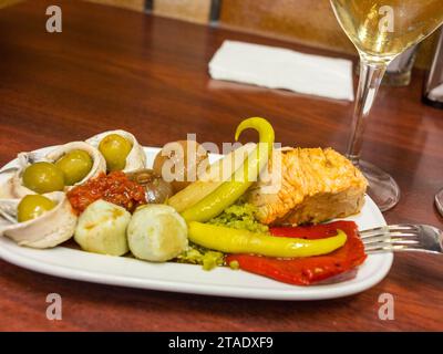 Quimet & Quimet, Tapas Bar, Carrer del Poeta Cabanyes, 25, 08004 Barcelona, Spanien Stockfoto