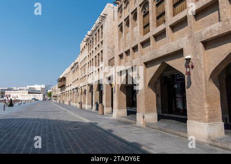 Doha, Katar, 31. Oktober 2023. Souq Waqif, der stehende Markt, ist ein Marktplatz. Stockfoto