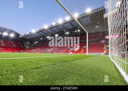 Liverpool, Großbritannien. November 2023 30. A General View of Anfield, Heimstadion von Liverpool vor dem UEFA Europa League-Spiel Liverpool gegen LASK in Anfield, Liverpool, Vereinigtes Königreich, 30. November 2023 (Foto: Mark Cosgrove/News Images) in Liverpool, Vereinigtes Königreich am 30.11.2023. (Foto: Mark Cosgrove/News Images/SIPA USA) Credit: SIPA USA/Alamy Live News Stockfoto