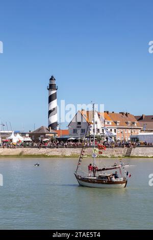 Frankreich, Nord, Petit Fort Philippe, SEA ??Festival, AA-Kanal, der in die Nordsee fließt Stockfoto