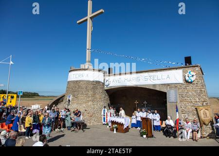 Frankreich, Nord, Grand Fort Philippe, SEA?? Festival, Messe am Seelenkalvariar Stockfoto