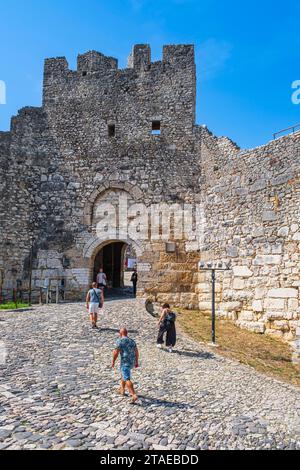 Albanien, Berat, historisches Zentrum, das zum UNESCO-Weltkulturerbe gehört, die Zitadelle, die teilweise im 13. Jahrhundert erbaut wurde Stockfoto