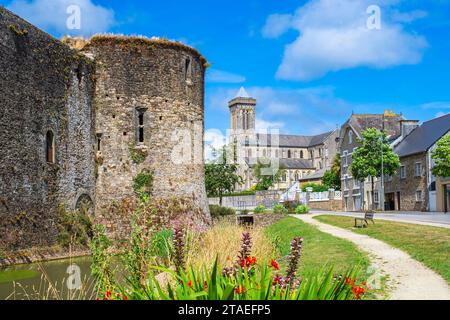 Frankreich, Manche, Cotentin, Bricquebec, Überreste der Festungsanlage der mittelalterlichen Burg Stockfoto