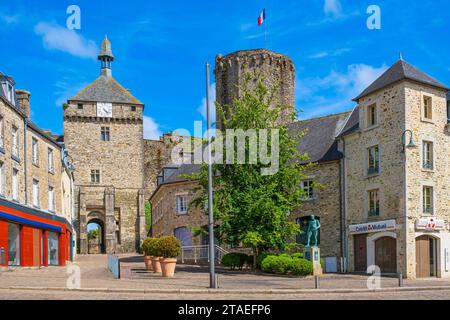 Frankreich, Manche, Cotentin, der Uhrenturm und der Donjon, Überreste der mittelalterlichen Burg Stockfoto