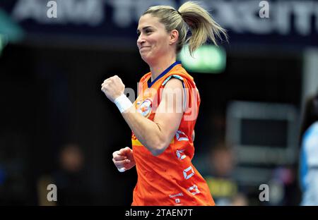 Estavana Polman, Niederlande jubelt während des IHF-Handball-WM-Spiels der Frauen zwischen den Niederlanden und Argentinien in der Vorgruppe G in der Arena Nord in Frederikshavn, Dänemark am Donnerstag, den 30. November 2023. Stockfoto