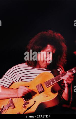 Pat Metheny, Prominente, Konzert, Konzerte, Gitarrist, horizontal, Secret Story Tour, internationale Prominente, metheny, Pat metheny, Sänger, Jazz, Musik, Sänger, Pat Metheny Gitarrenvirtuose, Foto Kazimierz Jurewicz, Pat Metheny Group Stil der zeitgenössischen Jazz Fusion, Pat METHENY wurde am 12. August 1954 in Kansas City geboren, Bright Size Life, STILL LIFE (TALKING), Letter from Home, Pat Metheny 39 Grammy Award Nominierungen, Gewinner von 20 Grammy Awards Stockfoto