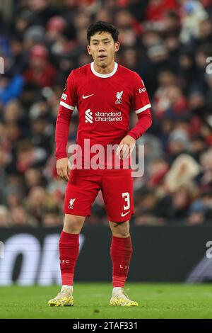 Wataru Endo #3 von Liverpool während des Gruppenspiels der UEFA Europa League Liverpool gegen LASK in Anfield, Liverpool, Vereinigtes Königreich. November 2023 30. (Foto: Mark Cosgrove/News Images) in, am 30.11.2023. (Foto: Mark Cosgrove/News Images/SIPA USA) Credit: SIPA USA/Alamy Live News Stockfoto