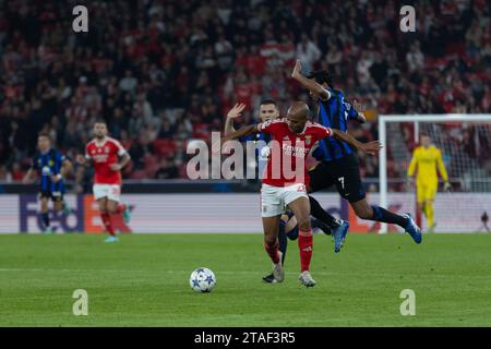 November 2023. Lissabon, Portugal. Benficas portugiesischer Mittelfeldspieler Joao Mario (20) im Spiel am 5. Spieltag der Gruppe D für die UEFA Champions League, Benfica gegen Inter Mailand Credit: Alexandre de Sousa/Alamy Live News Stockfoto