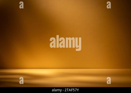 Hintergrund für Produkte oder Text. Orange, Gelb, Braun und Gold Stockfoto