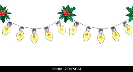 Nahtloser weihnachtsrand mit Glasgirlande mit fünf gelben Birnen und stechpalme. Handgezeichnete Illustration isoliert auf weiß Stockfoto