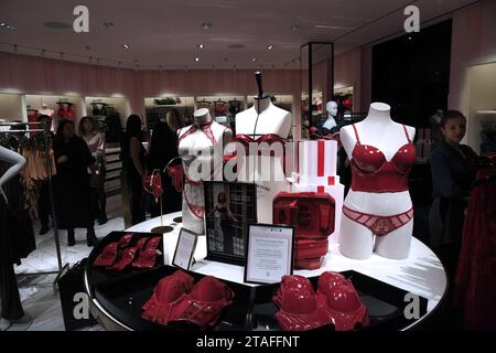 Mailand, Italien. November 2023 30. Mailand, „for VS Every Month is pink“ Abend - Atmosphäre Credit: Unabhängige Fotoagentur/Alamy Live News Stockfoto