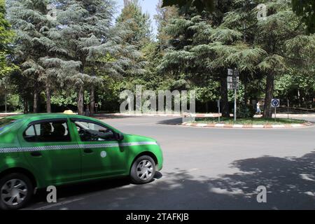 Petit Taxi in Ifrane, Marokko Stockfoto