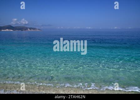 Panorama della spiaggia di Myrtos a Cefalonia Stockfoto